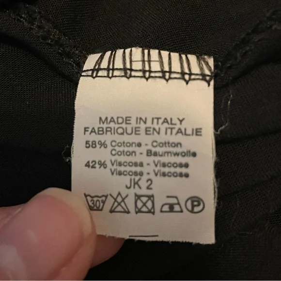 Brandy Melville Black Cropped Off the Shoulder Blouse - Picture 7 of 7